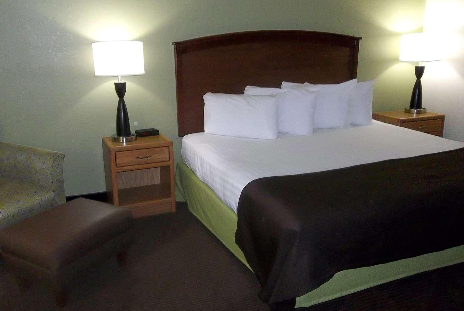 Americinn By Wyndham Grand Rapids Bagian luar foto