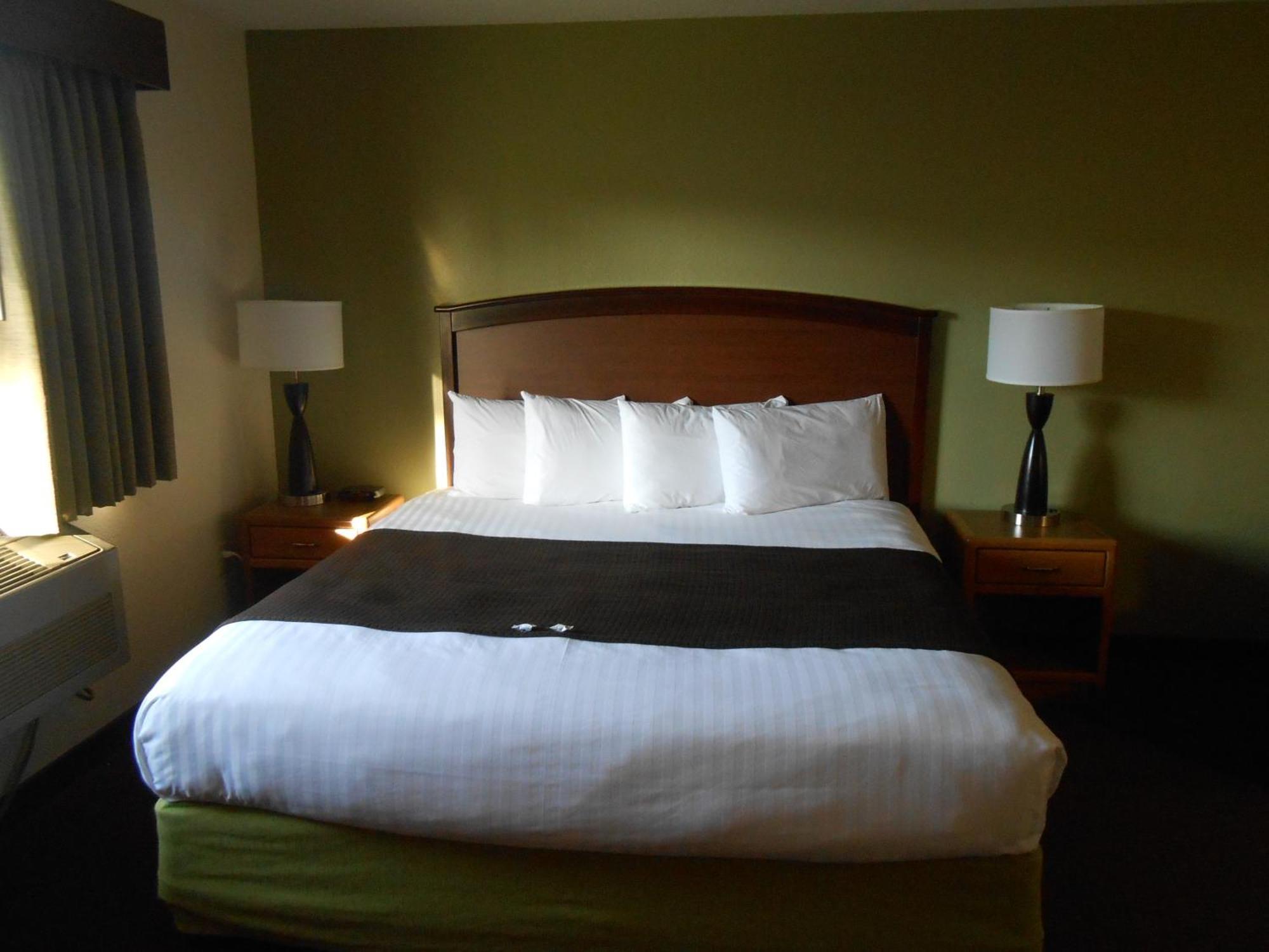 Americinn By Wyndham Grand Rapids Bagian luar foto