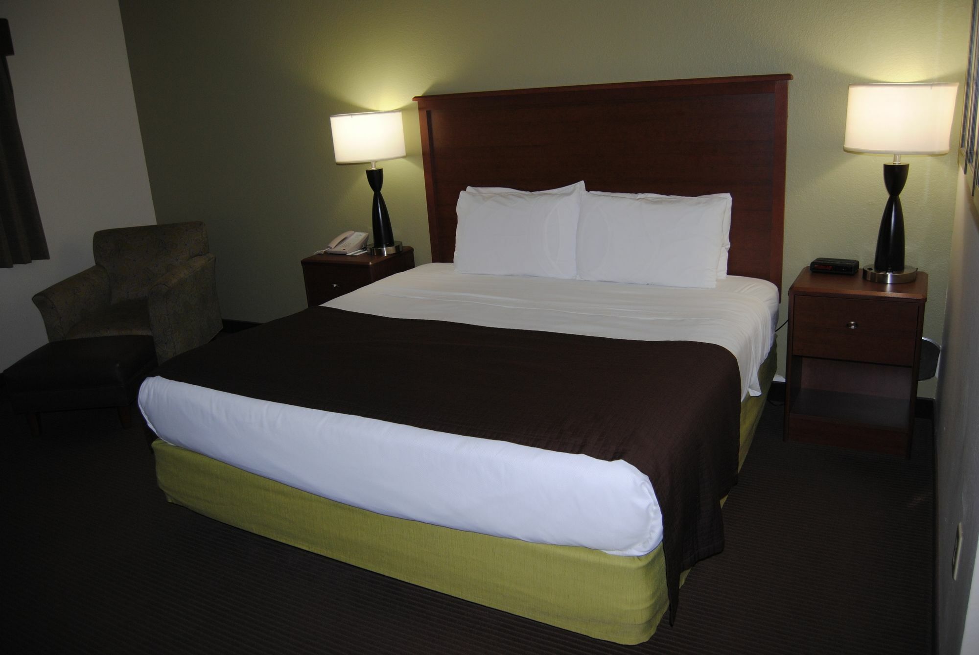 Americinn By Wyndham Grand Rapids Bagian luar foto