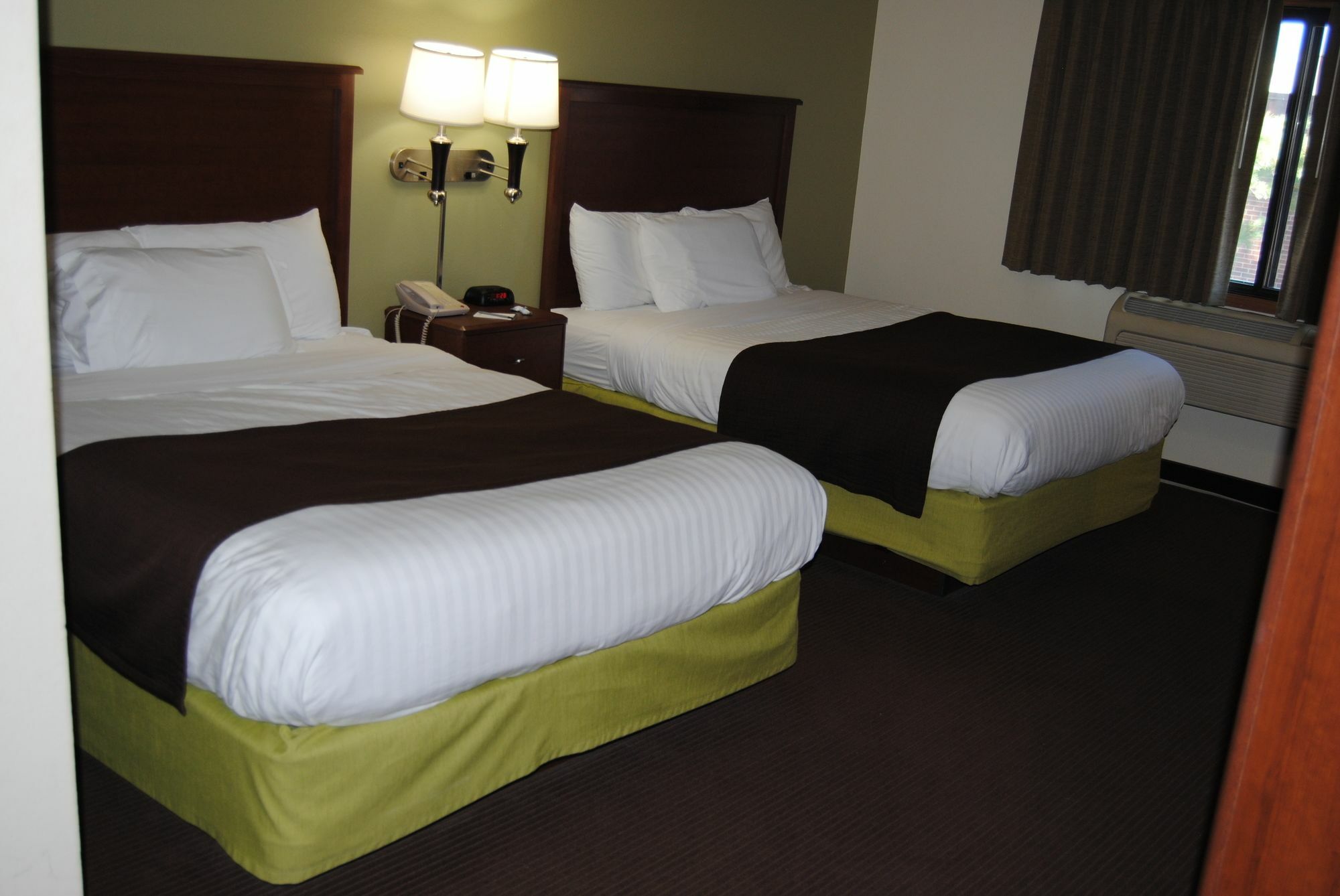 Americinn By Wyndham Grand Rapids Bagian luar foto