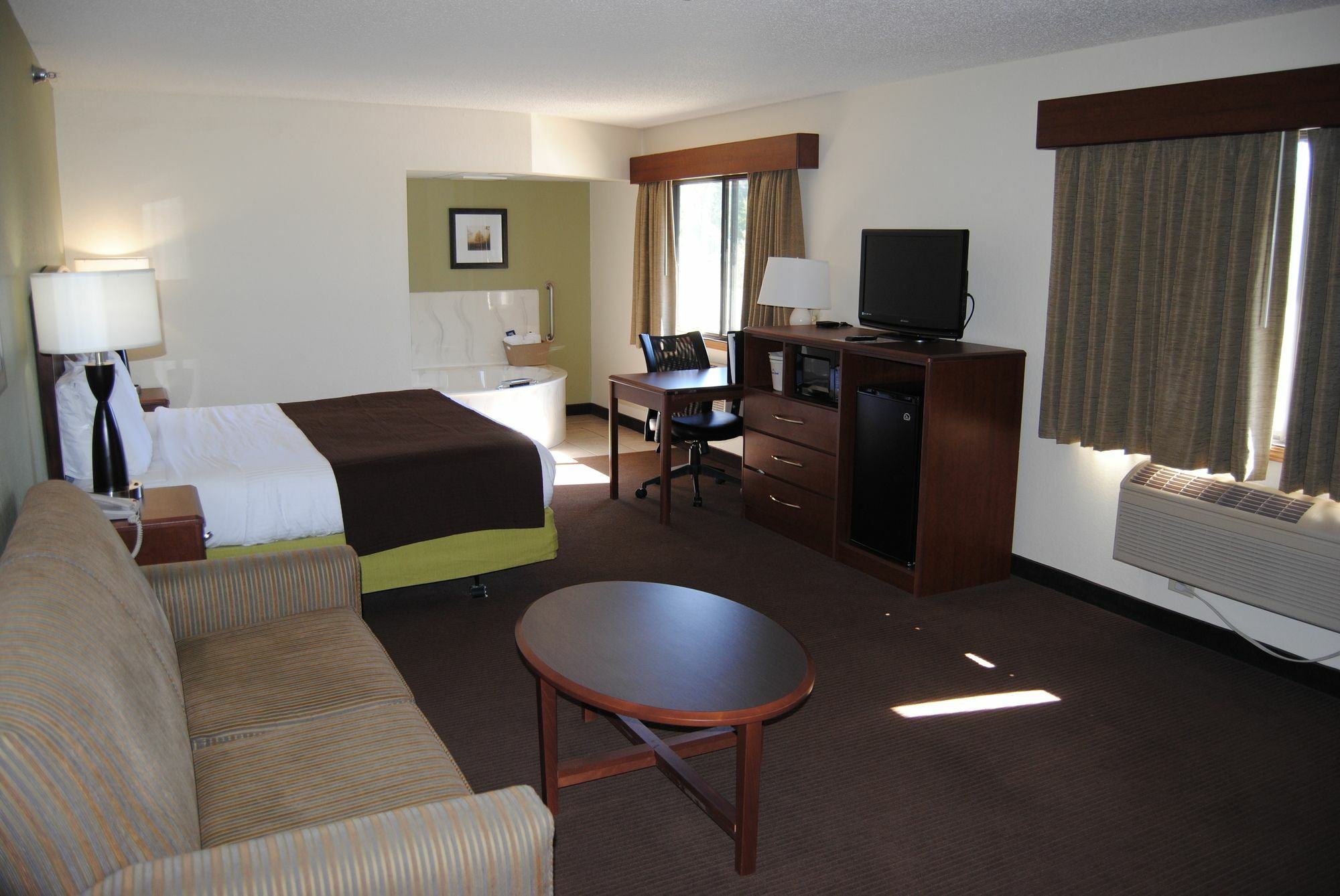 Americinn By Wyndham Grand Rapids Bagian luar foto